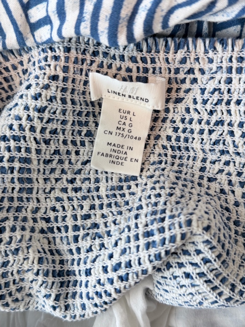H&M Blue and White Wave-Print Maxi Dress - Picture 3 of 3